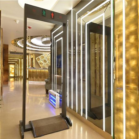 Hotel Gold Palace - 03 Mins Walk From New Delhi Railway Station Nova Deli Exterior foto