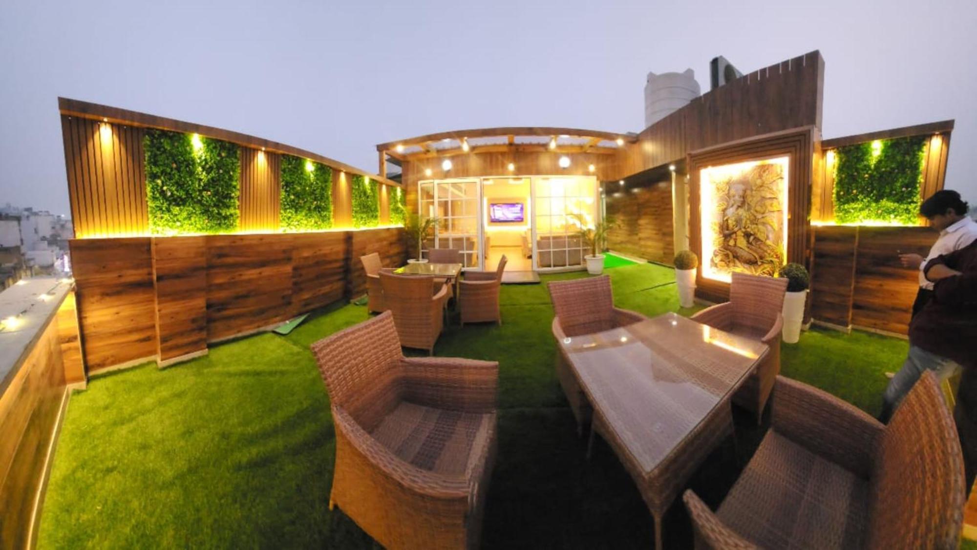 Hotel Gold Palace - 03 Mins Walk From New Delhi Railway Station Nova Deli Exterior foto