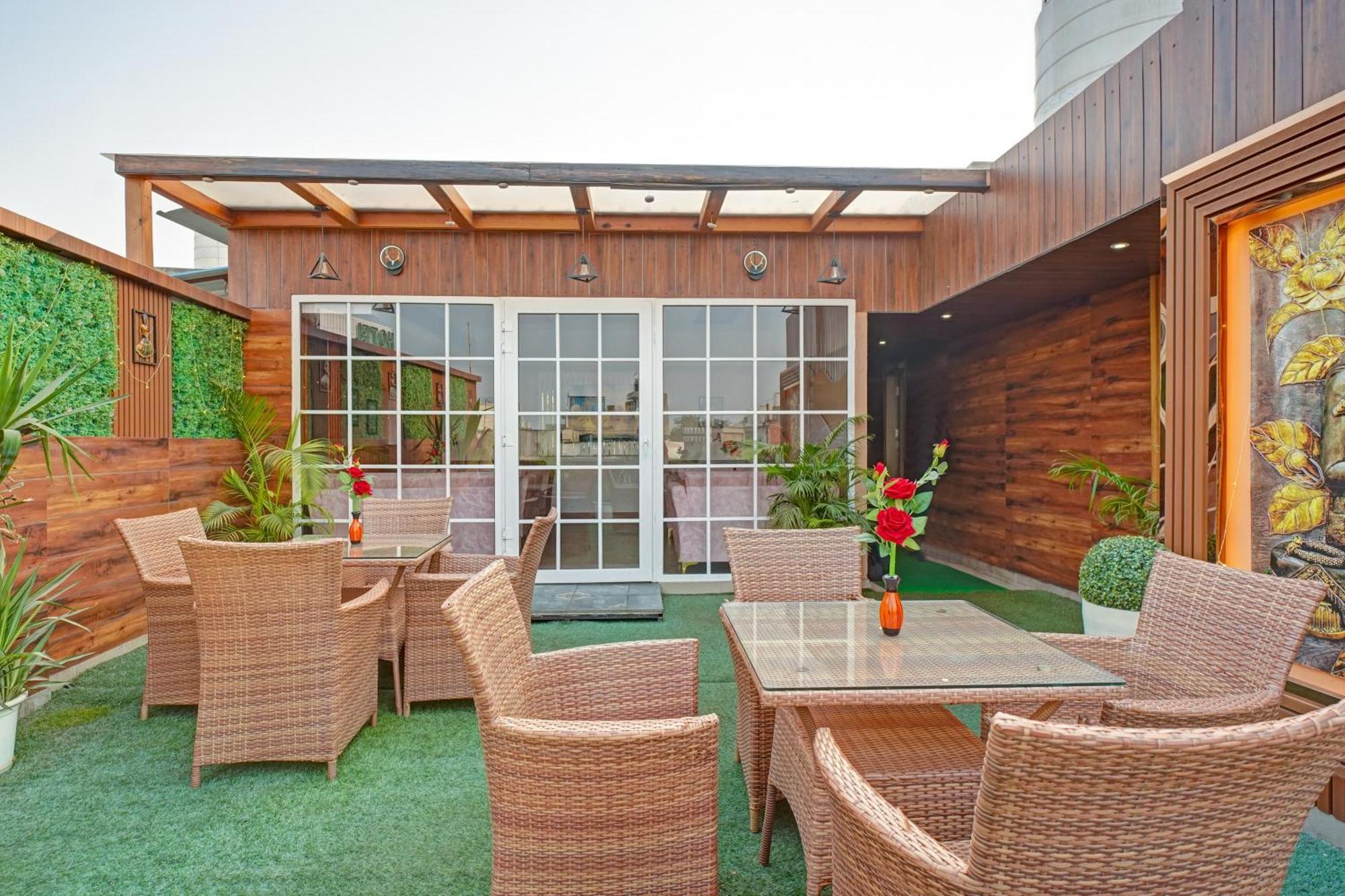 Hotel Gold Palace - 03 Mins Walk From New Delhi Railway Station Nova Deli Exterior foto