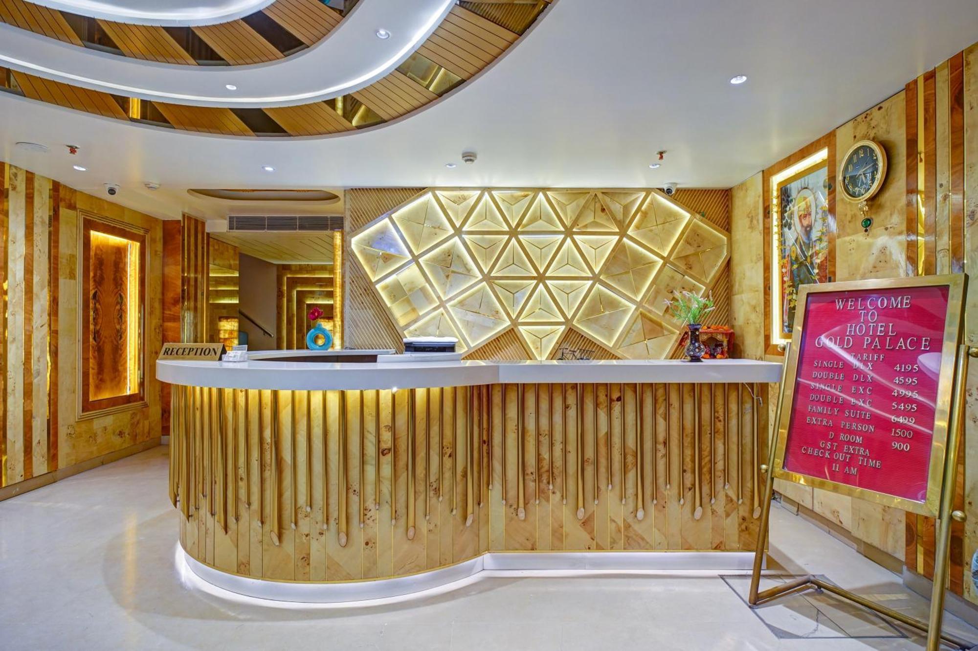 Hotel Gold Palace - 03 Mins Walk From New Delhi Railway Station Nova Deli Exterior foto