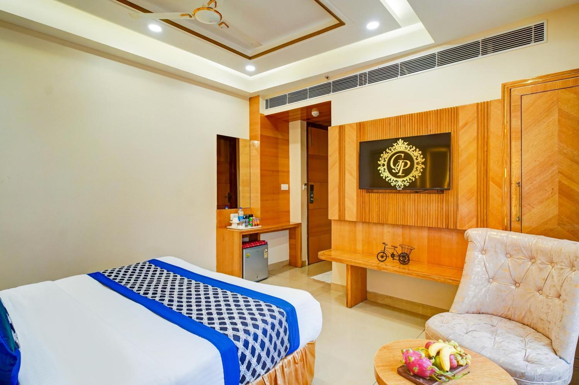 Hotel Gold Palace - 03 Mins Walk From New Delhi Railway Station Nova Deli Exterior foto