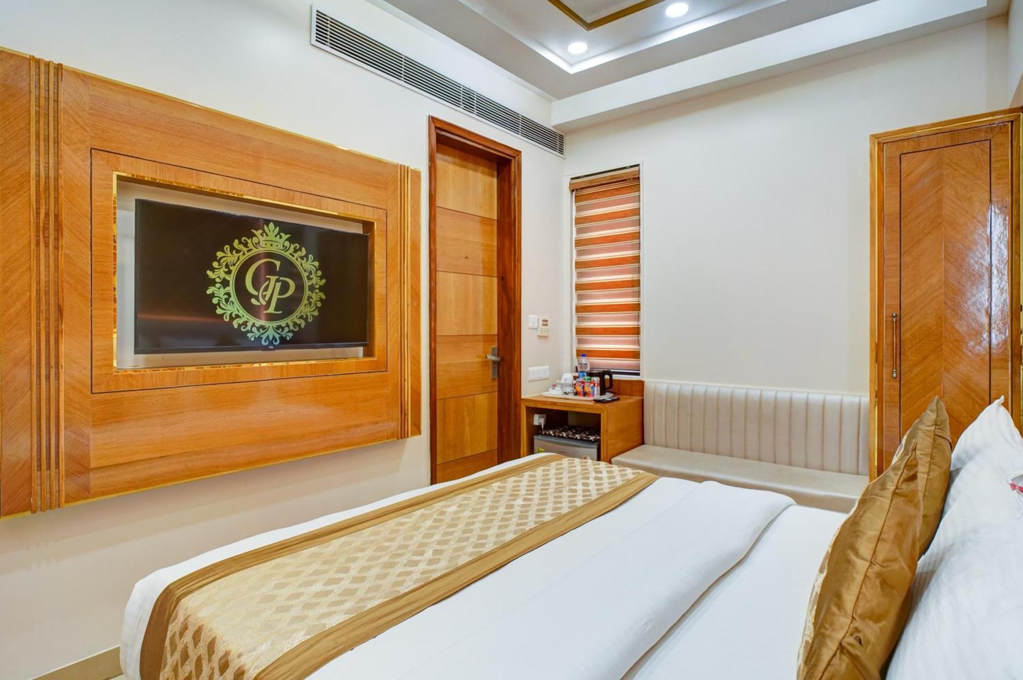 Hotel Gold Palace - 03 Mins Walk From New Delhi Railway Station Nova Deli Exterior foto